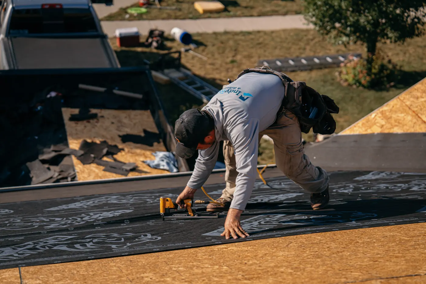 Manufacturer-certified roof installation in Salamonia